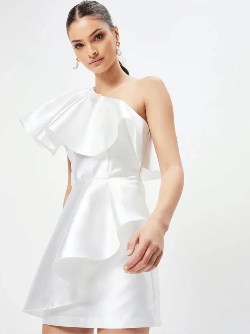 Elliatt Chrysanthemum Satin Dress